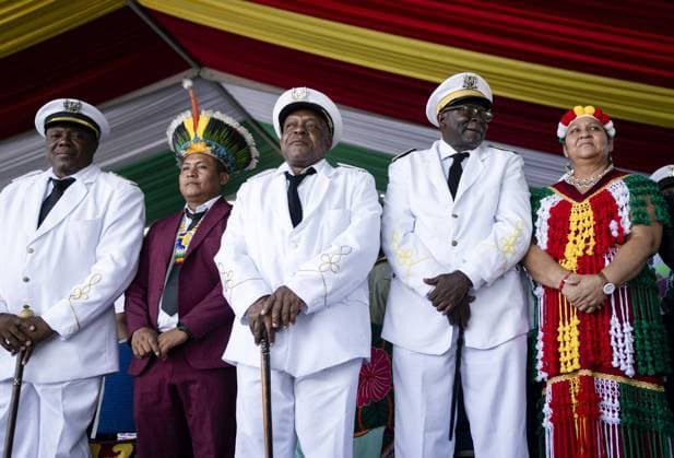 PARAMARIBO Representatives of descendants of enslaved people and indigenous communities in Suriname await the arrival of King Willem-Alexander and Queen Maxima before a discussion about the past and the future. The royal couple were on a three-day state visit to Suriname at the invitation of President Jennifer Geerlings-Simons. ANP REMKO DE WAAL netherlands out - belgium out  Copyright: xx x543611869x originalFilename: 543611869