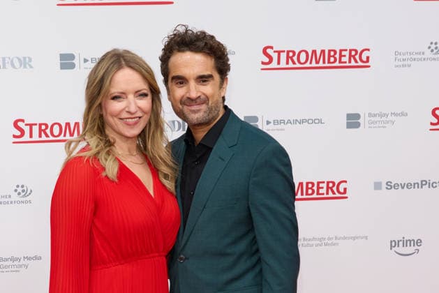 Diana Staehly and Oliver Wnuk Cinema premiere of Stromberg Wieder Alles Wie Immer at the Zoo Palast in Berlin on 01 12 2025 Premiere Stromberg Wieder Alles Wie Immer