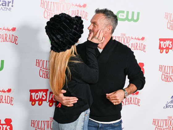 November 30, 2025, Hollywood, California, USA: DWTS Australian ballroom dancer SHARNA BURGESS and American actor, producer, and former rapper BRIAN AUSTIN GREEN attend the 93rd Annual Hollywood Christmas Parade: Hollywood RED CARPET. Hollywood USA - ZUMAb173 20251130_aap_b173_270 Copyright: xBillyxBennightx