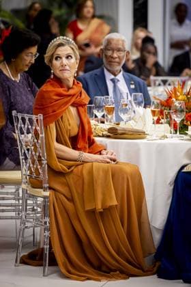 Paramaribo, The Netherlands, 2025-12-01 20:08:46 PARAMARIBO, December 1, 2025, Prince Ballroom. King Willem-Alexander and Queen Maxima are paying a state visit to the Republic of Suriname at the invitation of President Jennifer Geerlings-Simons. In honor of King Willem-Alexander and Queen Maxima s state visit, President Simons is hosting a state banquet. PHOTO: NLBeeld POOL Patrick van Katwijk. Pictured: Credit: NL Beeld Patrick van Emst  Copyright: xx x