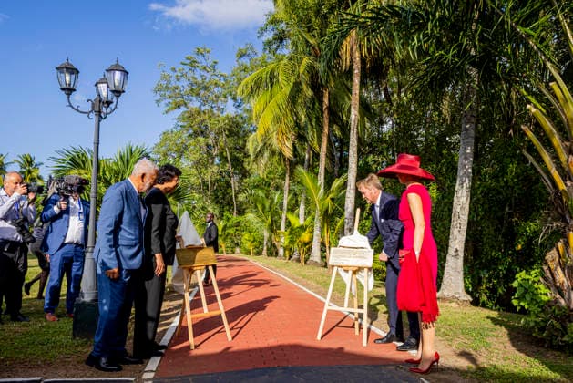 01-12-2025 Enslaved King Willem-Alexander and Queen Maxima visited the Court of Justice on the 1st day of the 3 day statevisit to Suriname. Surinamese President Jennifer Geerlings-Simons and her husband Glenn Geerlings Â  Copyright: xPPEx