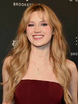 December 1, 2025, Los Angeles, California, USA: SLOANE AVERY attends the Los Angeles Special Screening Of Sweetwater : RED CARPET. Los Angeles USA - ZUMAb173 20251201_aap_b173_007 Copyright: xBillyxBennightx