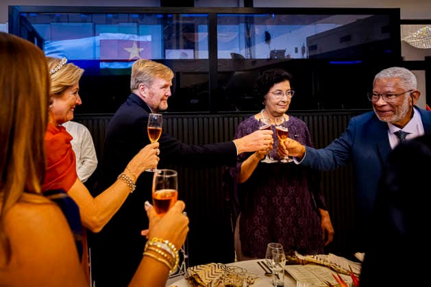 01-12-2025 Gala King Willem-Alexander and Queen Maxima and Surinamese President Jennifer Geerlings-Simons and her husband Glenn Geerlings during the statebanquet at the Prince Ballroom on the 1st day of the 3 day statevisit to Suriname. Â  Copyright: xPPEx