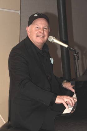 Charlie Glass Pianist Saenger Muenchen 01 12 2025 Hotel Vierjahreszeiten Kempinski Book Presentation by Fritz Egner Presenter My Life Between Rhythm and Blues in Munich Photo Muenchen