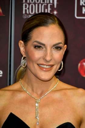 ABBkoeln No Angels Sandy Mölling Moelling on the red carpet at the Charity Aids Gala in the Musical Dome Cologne on 01 12 2025 NRW Germany