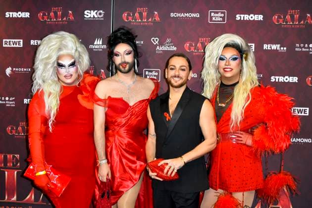ABBkoeln Riccardo Simonetti presenter and author as a guest on the red carpet at the Charity Aids Gala in the Musical Dome Cologne on 01 12 2025 NRW Germany