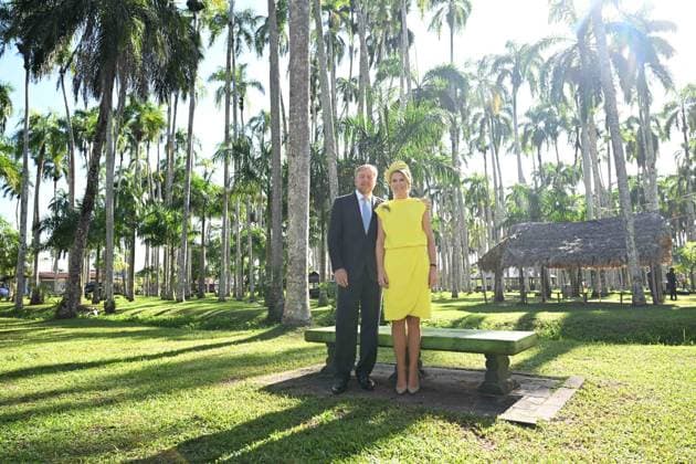 Paramaribo, The Netherlands, 2025-12-02 09:10:03 PARAMARIBO, 02-12-2025, Palmentuin King Willem-Alexander and Queen Maxima are paying a state visit to the Republic of Suriname at the invitation of President Jennifer Geerlings-Simons. Photo opportunity in the Palmentuin PHOTO: NLBeeld Patrick van Emst Credit: NL Beeld Patrick van Emst  Copyright: xx x