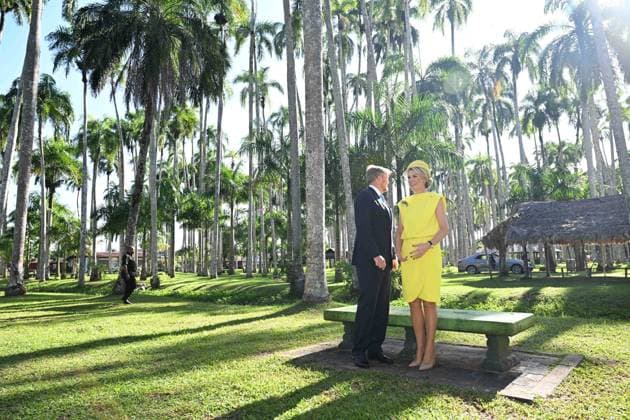 Paramaribo, The Netherlands, 2025-12-02 09:09:01 PARAMARIBO, 02-12-2025, Palmentuin King Willem-Alexander and Queen Maxima are paying a state visit to the Republic of Suriname at the invitation of President Jennifer Geerlings-Simons. Photo opportunity in the Palmentuin PHOTO: NLBeeld Patrick van Emst Credit: NL Beeld Patrick van Emst  Copyright: xx x