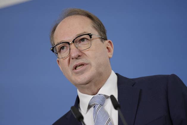 Federal Minister of the Interior Alexander Dobrindt, Germany, Berlin, Press statements by Federal Minister Dobrindt and Danish Integration Minister Stoklund