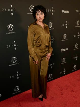 December 1, 2025, Los Angeles, California, USA: AMANDA CASTRILLO attends the Los Angeles Special Screening Of Sweetwater : RED CARPET. Los Angeles USA - ZUMAb173 20251201_aap_b173_028 Copyright: xBillyxBennightx