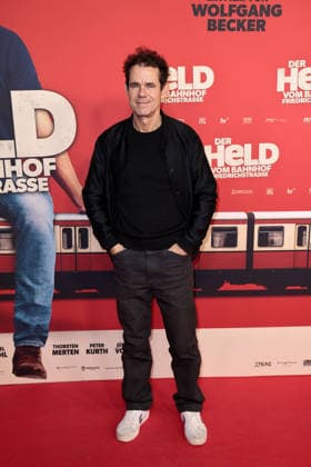 Tom Tykwer at the öThe Hero of Friedrichstrasse Station cinema premiere on 2 12 2025 at the Delphi Filmpalast in Berlin The Hero of Friedrichstrasse Station film premiere in Berlin