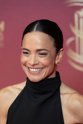 22nd Marrakech International Film Festival Day 5 nb Alice Braga attends the 22nd Marrakech International Film Festival Day 5 on December 02, 2025 in Marrakech, Maroc. Photo by Nasser Berzane ABACAPRESS.COM Marrakech  Copyright: xBerzanexNasser ABACAx