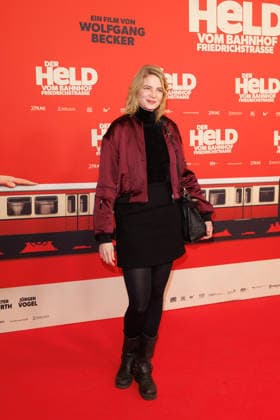 Premiere Der Held vom Bahnhof Friedrichstrasse Rike Schmid at the premiere of Der Held vom Bahnhof Friedrichstrasse at Delphi Filmpalast on 02 12 2025 in Berlin Copyright: xEventpressxKochanx