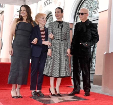 Actress Sarah Paulson (3rd-R) is joined by Amanda Peet, Holland Taylor and Ryan Murphy (L-R) during an unveiling ceremony honoring her with the 2,829th star on the Hollywood Walk of Fame in Los Angeles on Tuesday, December 2, 2025.  LAP2025120201 JIMxRUYMEN