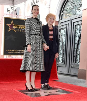 Actress Sarah Paulson (L) is joined by her partner Holland Taylor during an unveiling ceremony honoring her with the 2,829th star on the Hollywood Walk of Fame in Los Angeles on Tuesday, December 2, 2025.  LAP2025120206 JIMxRUYMEN