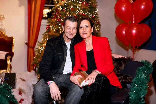 Singer Achim Petry and his wife Giovanna Cali at Katys X mas Wonderland in the Wolkenburg Cologne, 02 12 2025 NRW Germany Copyright: xChristophxHardtx