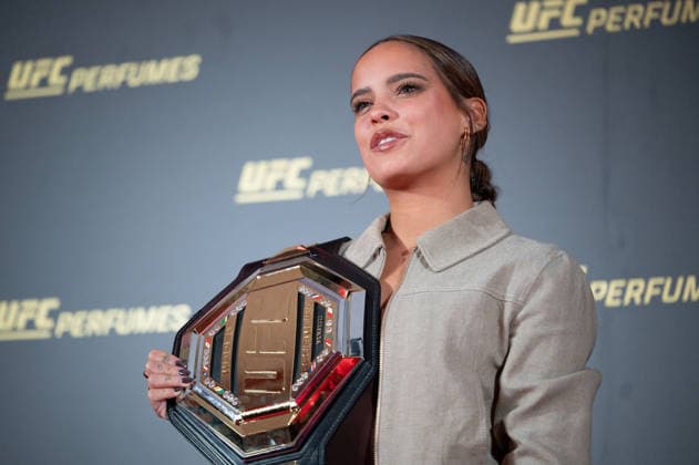 UFC Perfumes Presentation in Madrid, Spain - 02 Dec 2025 Gloria Camila attends the UFC perfumes presentation at Espacio Larra in Madrid. Madrid Spain Copyright: xAtilanoxGarciax xSOPAxImagesx photo02065