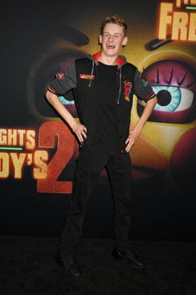 HOLLYWOOD, CALIFORNIA - DECEMBER 02: Evan Asher at the Five Nights At Freddy s 2 premiere presented by Universal Pictures And Blumhouse at TCL Chinese Theatre on December 02, 2025 in Hollywood, California Copyright: xJeffreyxMayerx xMediaPunchx