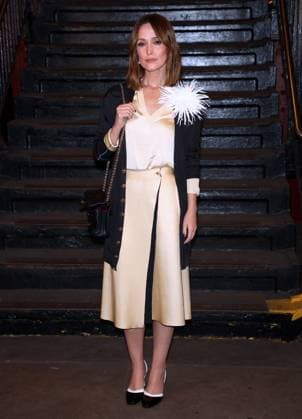 Celebs at The Chanel Metiers D Art Show 2026 - NYC Rose Byrne attends the Chanel Metiers D Art Show 2026 inside a subway station in Bowery, New York on December 2, 2025. Photo by Charles Guerin ABACAPRESS.COM New York City NY United States  Copyright: xGuerinxCharles ABACAx