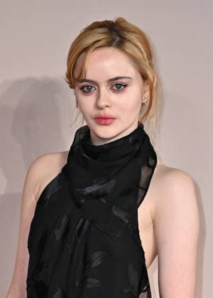 Viola Prettejohn attends Amadeus World Premiere at Odeon Luxe Leicester Square in London, England. UK. Tuesday 2nd December 2025 Copyright: xJamesxWarrenx ae17p308