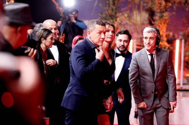 Dany Boon et sa compagne Clara Vello Tapis rouge dans le cadre de la 22ème édition du Festival International du Film de Marrakech le 2 décembre 2025 Dominique Jacovides Bestimage Red carpet at the 22nd Marrakech International Film Festival on December 2, 2025 Marrakech Morocco  Copyright: xDOMINIQUExJACOVIDESx xBESTIMAGExDOMINIQUExJACOVIDESx xBESTIMAGEx