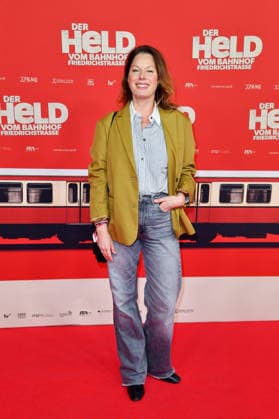 Sandrine Mittelstaedt at the premiere of DER HELD VOM BAHNHOF FRIEDRICHSTRASSE at the Delphi Filmpalast in Berlin 02 12 2025