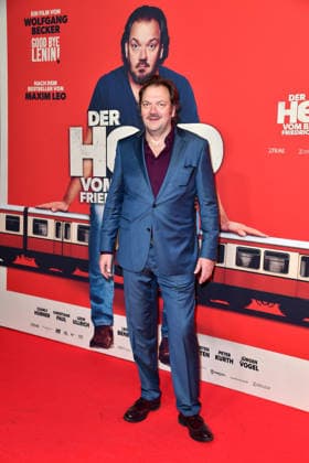Charly Hübner at the premiere of DER HELD VOM BAHNHOF FRIEDRICHSTRASSE at the Delphi Filmpalast in Berlin 02 12 2025