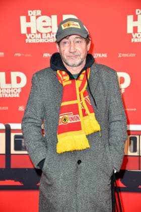 Thorsten Merten at the premiere of DER HELD VOM BAHNHOF FRIEDRICHSTRASSE at the Delphi Filmpalast in Berlin 02 12 2025