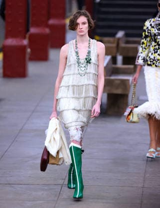 Chanel Metiers D Art Show 2026 - Runway - NYC Model is walking the runway during the Chanel Metiers D Art Show 2026 in New York on December 2, 2025. Photo by Charles Guerin ABACAPRESS.COM New York City NY United States  Copyright: xGuerinxCharles ABACAx