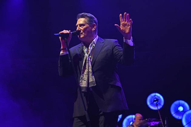 Tony Hadley performing ˜The Christmas Big Band Tour™ at Royal Albert Hall LONDON, ENGLAND - DECEMBER 02: Tony Hadley performing during ˜The Christmas Big Band Tour™ at Royal Albert Hall, Kensington on December 02, 2025 in London, England. CAP MAR MAR Great Britain Copyright: xMartinxHarris CapitalxPicturesx