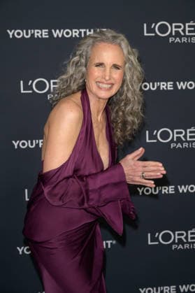 Women of Worth - Los Angeles, USA LOS ANGELES, USA. December 02, 2025: Andie MacDowell at the 20th anniversary of L Oreal Paris Women of Worth at the Academy Museum. Los Angeles CA USA  Copyright: xPaulxSmith Featureflashx