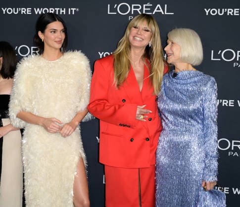 Women of Worth - Los Angeles, USA LOS ANGELES, USA. December 02, 2025: Kendall Jenner, Heidi Klum & Helen Mirren at the 20th anniversary of L Oreal Paris Women of Worth at the Academy Museum. Los Angeles CA USA  Copyright: xPaulxSmith Featureflashx