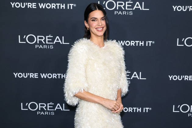 20th Annual L Oreal Paris Women Of Worth Celebration 2025 MUSEUM ROW, MIRACLE MILE, LOS ANGELES, CALIFORNIA, USA - DECEMBER 02: American model, socialite and media personality Kendall Jenner arrives at the 20th Annual L Oreal Paris Women Of Worth Celebration 2025 held the Academy Museum of Motion Pictures on December 2, 2025 in Museum Row, Miracle Mile, Los Angeles, California, United States., Credit:Xavier Collin Avalon United States, California, Los Angeles, Academy Museum of Motion Pictures  Copyright: xXavierxCollinx xAvalonx 1056190213