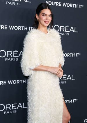 20th Annual L Oreal Paris Women Of Worth Celebration 2025 MUSEUM ROW, MIRACLE MILE, LOS ANGELES, CALIFORNIA, USA - DECEMBER 02: American model, socialite and media personality Kendall Jenner arrives at the 20th Annual L Oreal Paris Women Of Worth Celebration 2025 held the Academy Museum of Motion Pictures on December 2, 2025 in Museum Row, Miracle Mile, Los Angeles, California, United States., Credit:Xavier Collin Avalon United States, California, Los Angeles, Academy Museum of Motion Pictures  Copyright: xXavierxCollinx xAvalonx 1056190281