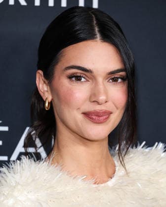 20th Annual L Oreal Paris Women Of Worth Celebration 2025 MUSEUM ROW, MIRACLE MILE, LOS ANGELES, CALIFORNIA, USA - DECEMBER 02: American model, socialite and media personality Kendall Jenner arrives at the 20th Annual L Oreal Paris Women Of Worth Celebration 2025 held the Academy Museum of Motion Pictures on December 2, 2025 in Museum Row, Miracle Mile, Los Angeles, California, United States., Credit:Xavier Collin Avalon United States, California, Los Angeles, Academy Museum of Motion Pictures  Copyright: xXavierxCollinx xAvalonx 1056190333