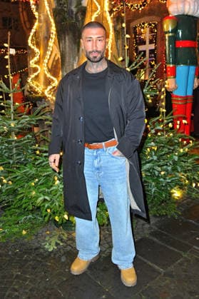 Katy s X Mas Wonderland 2025 Bobby Chambers on the occasion of the Reality Stars Party Katy s X Mas Wonderland 2025 on 02 12 2025 in the Wolkenburg Cologne 20251202MWI101071