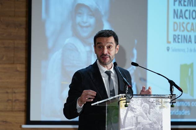Queen Letizia presents the Queen Letizia National Disability Awards The Minister of Social Rights, Consumption and Agenda 2030, Pablo Bustinduy, during the meeting of the Royal Council of the Board of Trustees on Disability and presentation of the Queen Letizia National Disability Awards, at CREA Alzheimer, on December 3, 2025, in Salamanca, Castilla Leon Spain The National Disability Awards are granted by the Royal Board on Disability and serve to recognize the work for inclusion and the defense of the rights of people with disabilities. Each year they are presented personally by Her Majesty the Queen as honorary president 03 DECEMBER 2025 PATRONATO SOBRE DISCAPACIDAD Manuel Á Salamanca, Castilla Leon Salamanca, Castilla Leon Espana Copyright: xManuelxÃngelxLayax 7144963