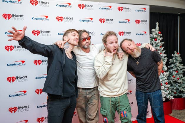 iHeartRadio 106.1 KISS FM s Jingle Ball - Arrivals Brent Smith, Eric Bass, Zach Myers and Barry Kerch of Shinedown attend iHeartRadio 106.1 KISS FM s Jingle Ball 2025 Presented by Capital One at Dickies Arena on December 02, 2025 in Fort Worth, Texas. Forth Worth Dickies Arena Texas USA Copyright: xDarahxHubbard imageSPACEx