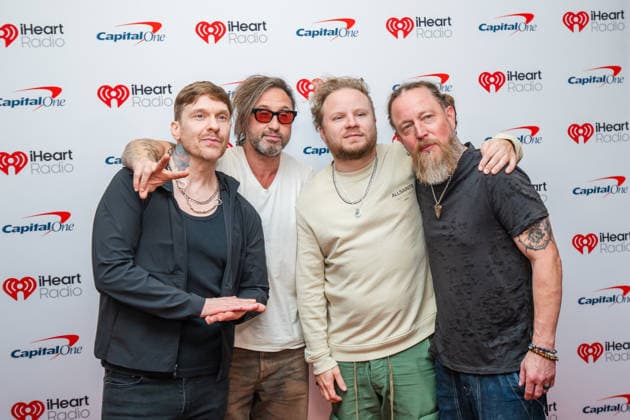 iHeartRadio 106.1 KISS FM s Jingle Ball - Arrivals Brent Smith, Eric Bass, Zach Myers and Barry Kerch of Shinedown attend iHeartRadio 106.1 KISS FM s Jingle Ball 2025 Presented by Capital One at Dickies Arena on December 02, 2025 in Fort Worth, Texas. Forth Worth Dickies Arena Texas USA Copyright: xDarahxHubbard imageSPACEx