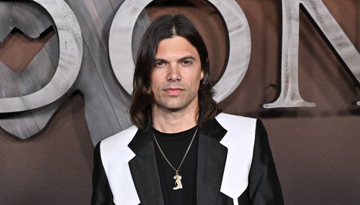 ˜The Abandons™ Premiere Nick Perri arriving to Netflix™s The Abandons™ premiere held at the Netflix Tudum Theater on December 3, 2025 in Hollywood, Ca. Hollywood Netflix Tudum Theater California USA Copyright: xStarbuck AFF-USA.COMx