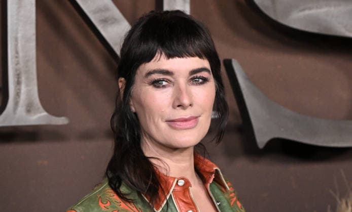 ˜The Abandons™ Premiere Lena Headey arriving to Netflix™s The Abandons™ premiere held at the Netflix Tudum Theater on December 3, 2025 in Hollywood, Ca. Hollywood Netflix Tudum Theater California USA Copyright: xStarbuck AFF-USA.COMx