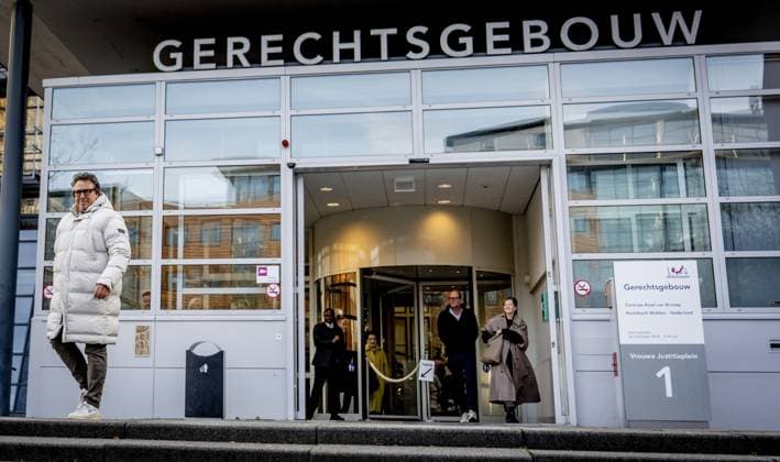 UTRECHT - The court in Utrecht has acquitted Marco Borsato (58) in his sex offense case. According to the judges, there is insufficient legal and convincing evidence to support the charge that the singer committed indecent acts with a 15-year-old girl from September 2014 to January 2015. The Public Prosecution Service had demanded a five-month prison sentence. ANP Hollandse Hoogte Robin Utrecht netherlands out - belgium out  Copyright: xx x543848191x originalFilename: 543848191