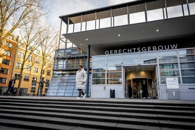 UTRECHT - The court in Utrecht has acquitted Marco Borsato (58) in his sex offense case. According to the judges, there is insufficient legal and convincing evidence to support the charge that the singer committed indecent acts with a 15-year-old girl from September 2014 to January 2015. The Public Prosecution Service had demanded a five-month prison sentence. ANP Hollandse Hoogte Robin Utrecht netherlands out - belgium out  Copyright: xx x543848225x originalFilename: 543848225