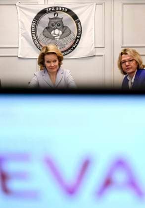 Queen Mathilde visits the Emergency Victim Assistance (EVA) BRUSSELS, BELGIUM - DECEMBER 04 : Queen Mathilde visits the Emergency Victim Assistance (EVA) unit of the Brussels Capital Ixelles police zone. EVA, created five years ago, is a specialised police service that supports victims of sexual and or domestic violence (Presentation of the EVA unit, visit to the video-recorded interview room and explanations by two members of the unit, tour of the victim interview room, presentation and testimony from a victim and meeting with the judicial assistance dog) on December 4, 2025 in Brussels, Belgium, 04 12 2025 Brussels Belgium  Copyright: xDidierxLebrunx
