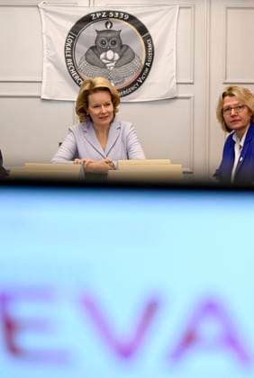 Queen Mathilde visits the Emergency Victim Assistance (EVA) BRUSSELS, BELGIUM - DECEMBER 04 : Queen Mathilde visits the Emergency Victim Assistance (EVA) unit of the Brussels Capital Ixelles police zone. EVA, created five years ago, is a specialised police service that supports victims of sexual and or domestic violence (Presentation of the EVA unit, visit to the video-recorded interview room and explanations by two members of the unit, tour of the victim interview room, presentation and testimony from a victim and meeting with the judicial assistance dog) on December 4, 2025 in Brussels, Belgium, 04 12 2025 Brussels Belgium  Copyright: xDidierxLebrunx