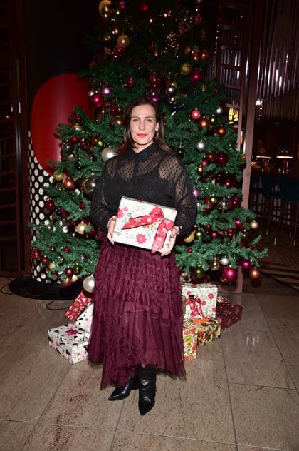2 Kindeswohl Berlin Charity Gala 2025 Nadine Heidenreich Arrival, red carpet 2 Kindeswohl Berlin Charity Gala 2025Ò at the Hotel Pullman Berlin Schweizerhof in Berlin on 04 12 2025 Photopress Mueller