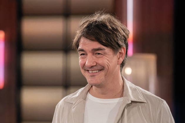 Kölner Treff on December 05, 2025 In the picture the comedian, voice imitator, parodist, actor and singer Matze Knop Susan Link and Micky Beisenherz interviewed their guests in their own way with exciting results Cologne North Rhine-Westphalia Germany