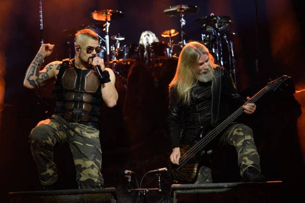 Sabaton Perform at O2 Arena, London Lead singer Joakim BrodÃ n and bassist Pär Sundström of Swedish power metal band Sabaton performs at O2 Arena, London, England, UK on Thursday 4 December 2025 as part of their The Legendary Tour ., Credit:Justin Ng Avalon UK, England, London, O2 Arena  Copyright: xJustinxNgx xAvalonx 1056611946
