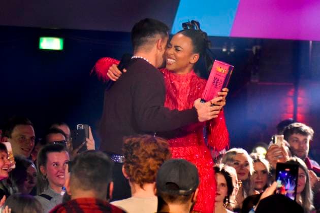 ABBbielefeld Nico Santos , Nico Wellenbrink with Aminata Belli presenter on the show Behne at the award ceremony of the WDR Music Prize 1 Live Krone in the Lokschuppen Bielefeld on 04 12 2025 NRW Germany