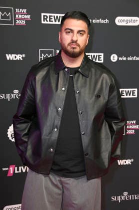 Tahsim Durgun at the 26 award ceremony of the 1Live Krone 2025 in the Lokschuppen Bielefeld, 04 12 2025 geislerfp_krone2025_5615